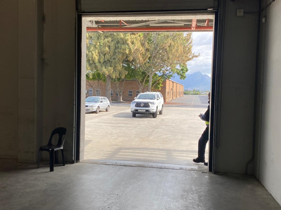 To Let commercial Property for Rent in Airport Industria Western Cape